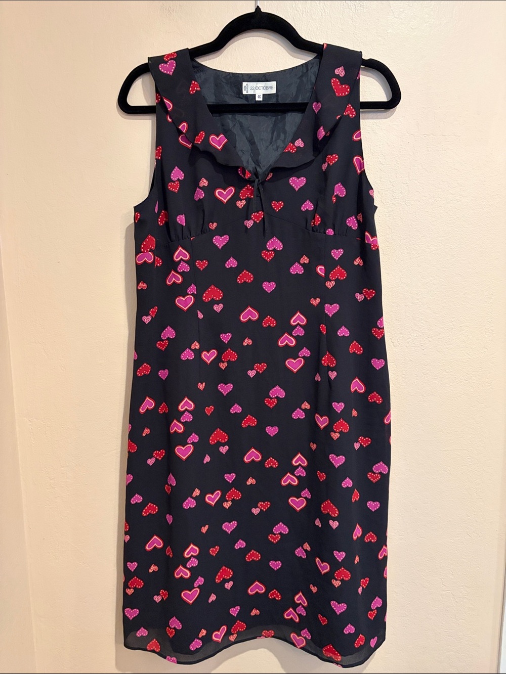 Romantic Hearts Black Midi Dress w/ Babydoll Silhouette, Frilly Collar size 14